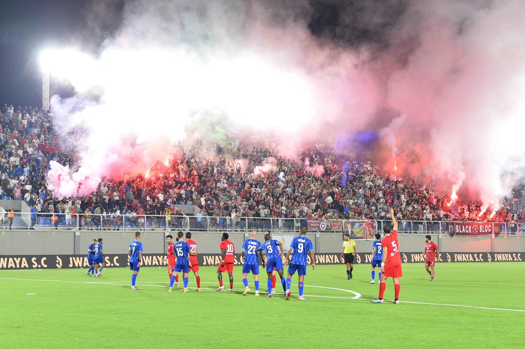 Football Lebanon - النجمة يؤجل حسم اللقب للجولة الأخيرة بعد فوزه على العهد