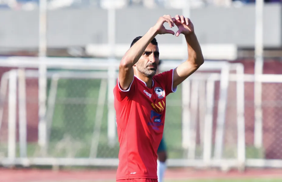 Football Lebanon - خاص Football Lebanon | أكرم مغربي لاعب حر والدرجة الأولى تترقب