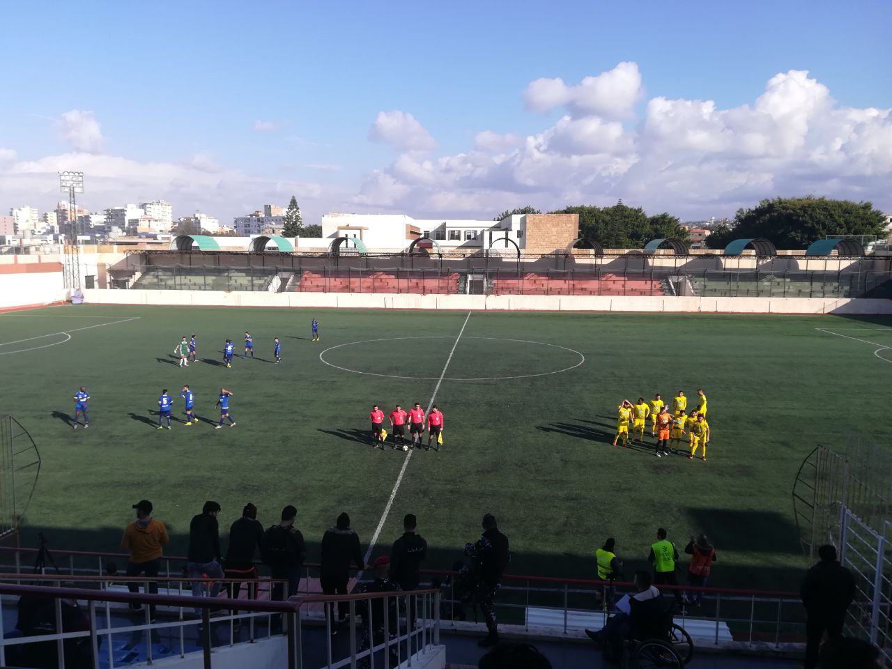Football Lebanon - العهد يكتسح الإصلاح في صور
