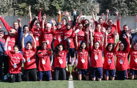Football Lebanon - تتويج زوق مصبح بلقب الدوري في مباراة قادها رباعي تحكيم نسائي