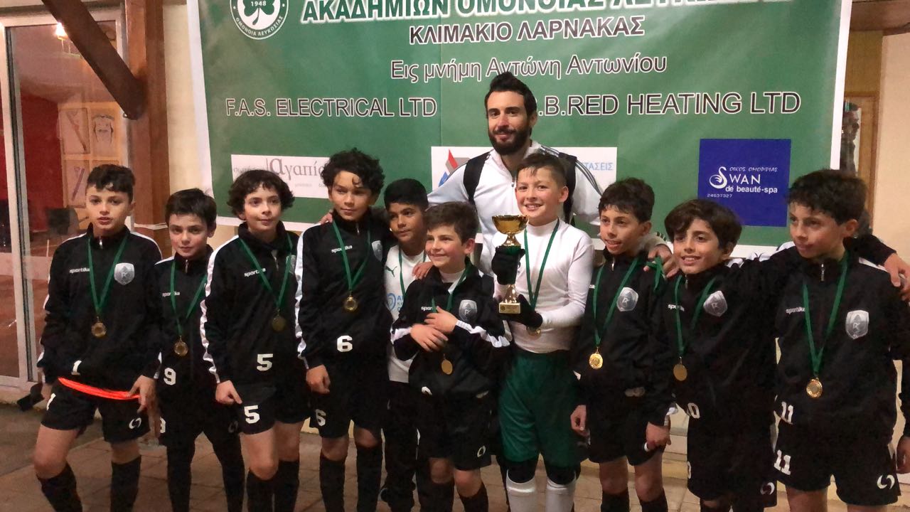 Football Lebanon - ببطاقة دعوة... ثمانية نجوم يحصدون الفضية في قبرص