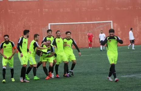 Football Lebanon - الدرجة الثالثة: صعود بنت جبيل والخيول وهبوط السلام صور والفجر عربصاليم