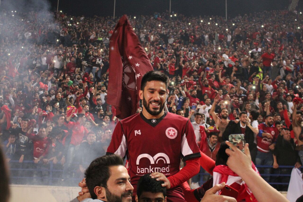 Football Lebanon - النجمة يهزم الانصار في عرس المدينة