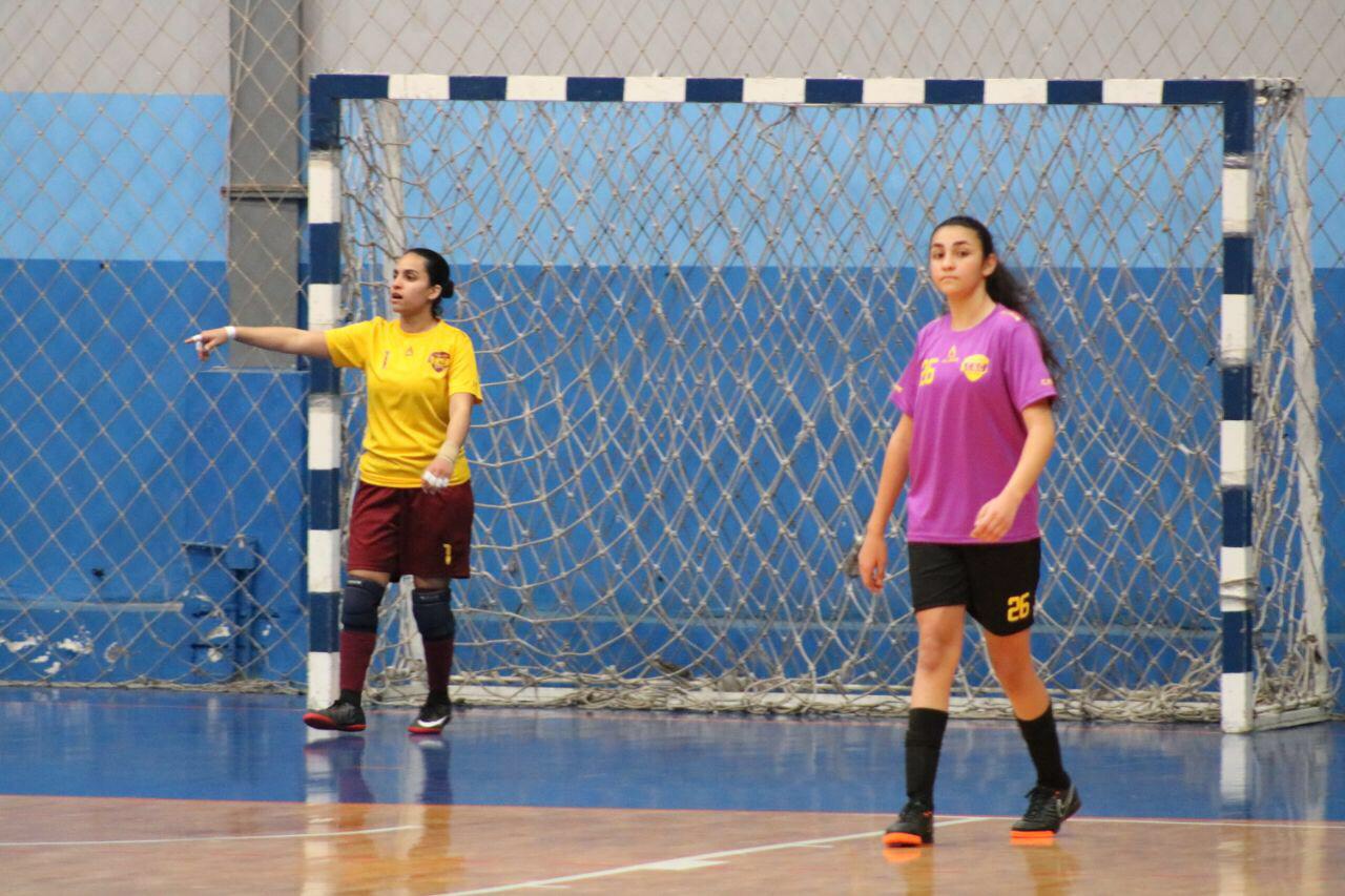 Football Lebanon - فوز الزوق وAUST وUSJ في دوري صالات السيدات