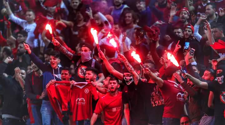 Football Lebanon - إيقاف حكم وغرامات بأربعة ملايين