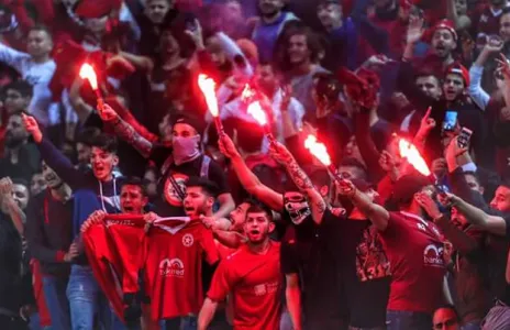 Football Lebanon - إيقاف حكم وغرامات بأربعة ملايين