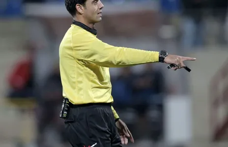 Football Lebanon - طاقم حكام جديد إلى لبنان