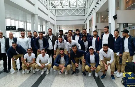 Football Lebanon - ⁨بعثة العهد تغادر الى البحرين لمواجهة الجيش السوري⁩