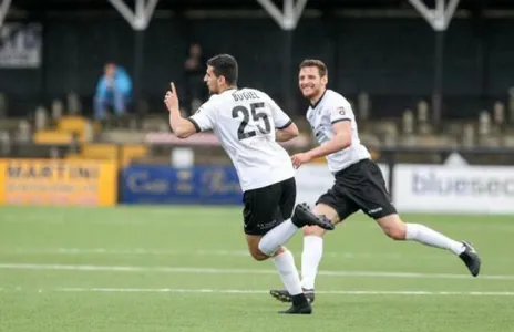 Football Lebanon - أخبار المحترفين | بوجيال منقذ Bromley وبداية غير موفقة لجرادي في النرويج
