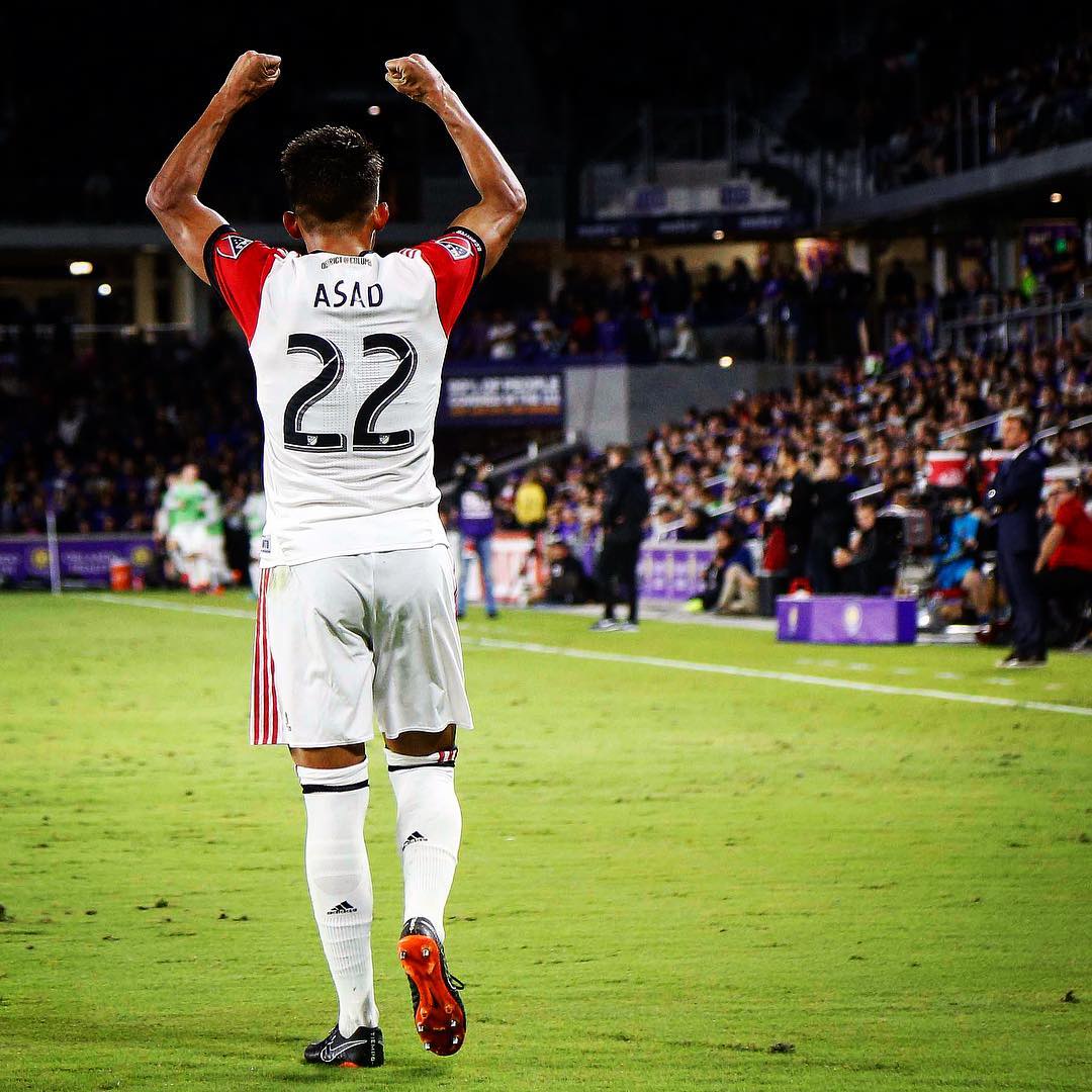 Football Lebanon - أخبار المحترفين | أسعد أفضل لاعب في مباراة الـ MLS وأهداف بقدمي غملوش وجرادي