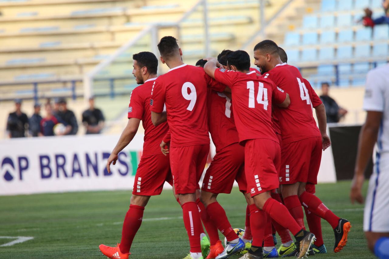 Football Lebanon - لبنان يطيح بماليزيا في الوقت القاتل وينصّب نفسه زعيماً لمجموعته