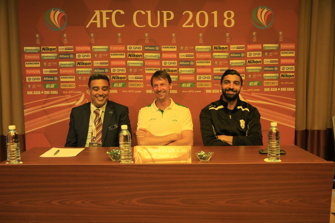 Football Lebanon - المؤتمر الصحفي | ستراكا - لخوض مباراة كبيرة في يوم سيسجل في تاريخ الأنصار 