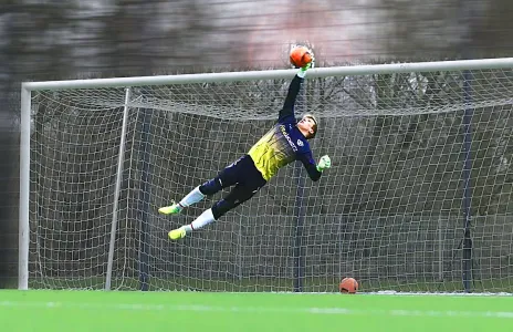 Football Lebanon - سوق الإنتقالات | حارس لبناني إلى الدوري اليوناني