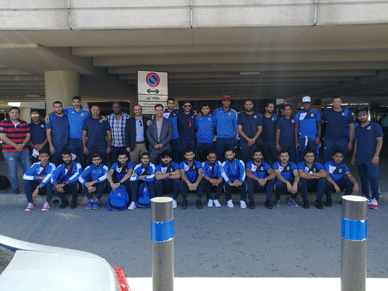 Football Lebanon - المنامة في بيروت لمواجهة بطل لبنان البعبع الأسيوي الاصفر