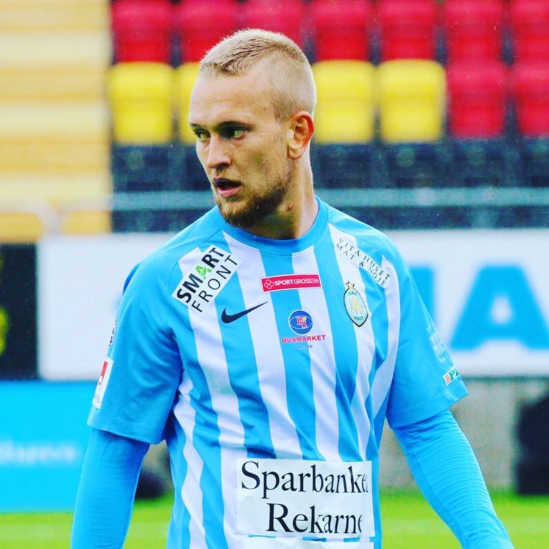 Football Lebanon - أخبار المحترفين | قلبا دفاع شقيقان في فريق واحد وهدفين لحمود في ختام الدوري