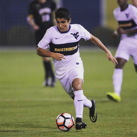 Football Lebanon - أخبار المحترفين | أرسلان ينقذ تورمنتا وعطايا على مشارف ربع نهائي دوري الأبطال