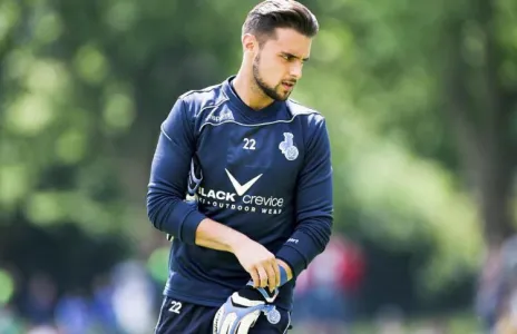 Football Lebanon - زعيتر من دويسبرغ إلى ألمانيا أخن