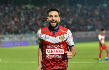 Football Lebanon - نجم طرابلس بين الهند وتايلاندا