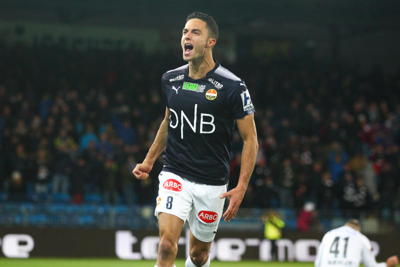 Football Lebanon - أربع عروض لجرادي والاتجاه نحو كرواتيا قريب جداً