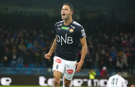 Football Lebanon - أربع عروض لجرادي والاتجاه نحو كرواتيا قريب جداً