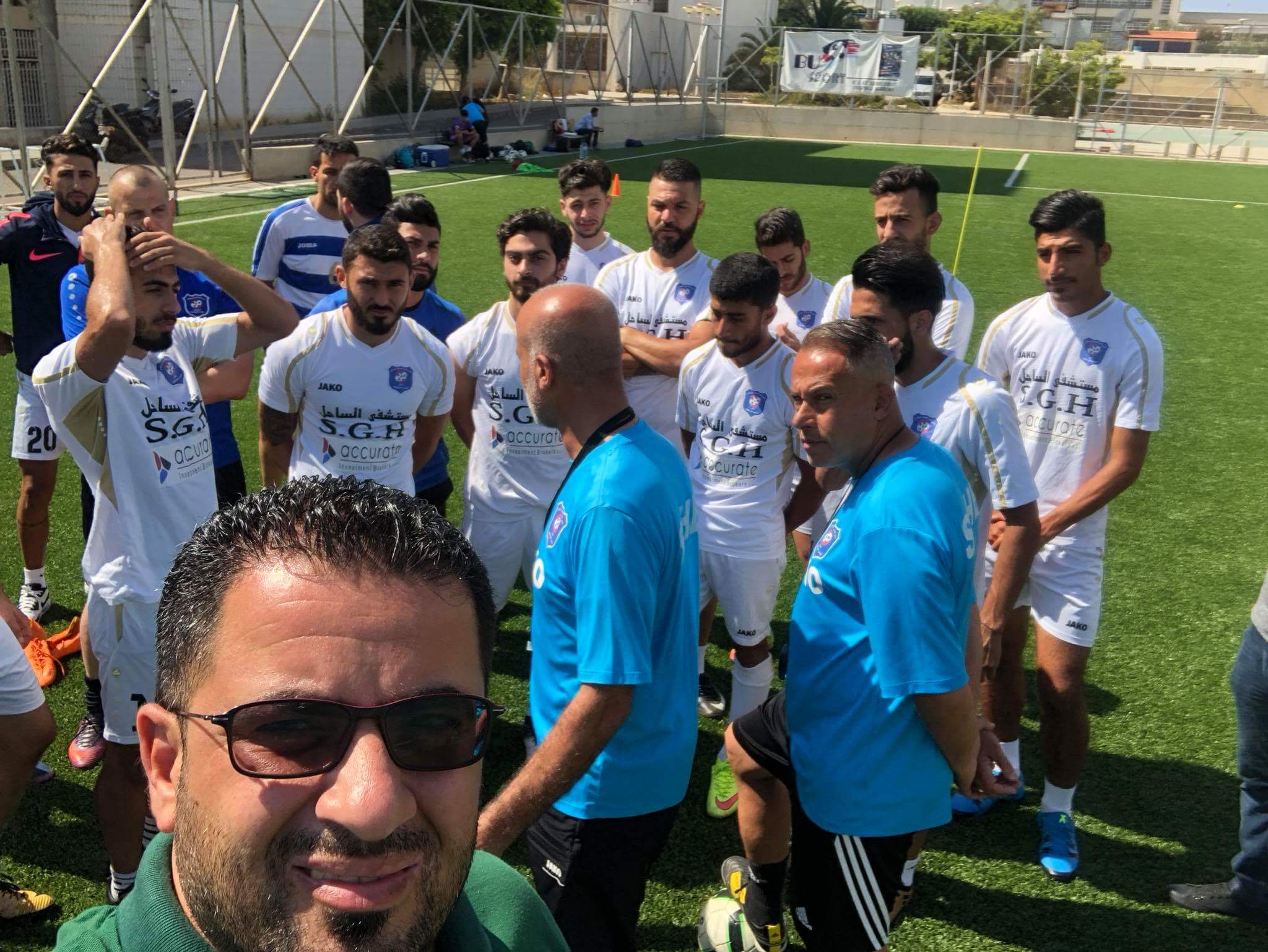 Football Lebanon - شباب الساحل يطلق تمارينه على ملعب بئر حسن 