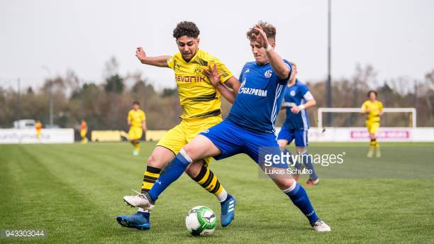 Football Lebanon - خضرا إلى فريق الشباب في دورتموند