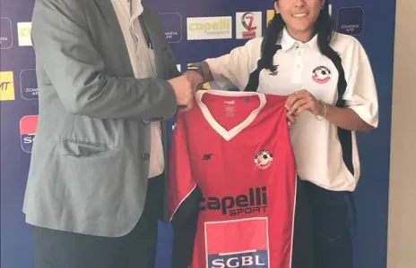 Football Lebanon - إسبانيتان توقعان للسلام