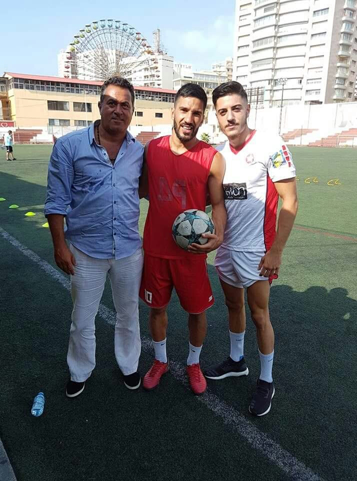 Football Lebanon - لاعب افريكا سبور تحت مجهر نادي النجمة 