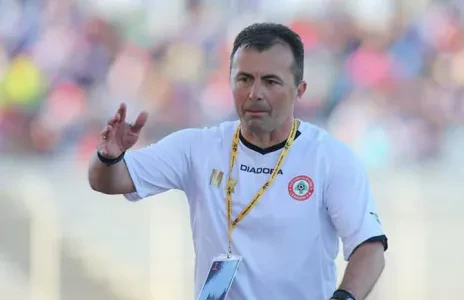 Football Lebanon - رادولوفيتش يستدعي 19 لاعباً لتمارين المنتخب في بيروت