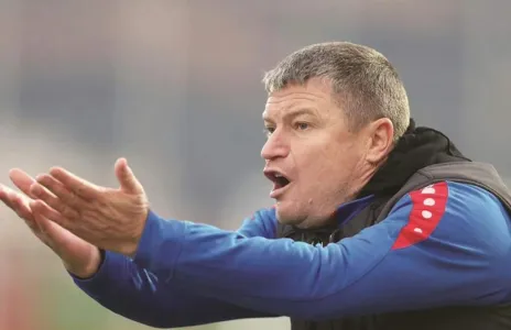 Football Lebanon - اجتماع فاليريو بالشعار إيجابي والإعلان الرسمي غداً من الملعب 