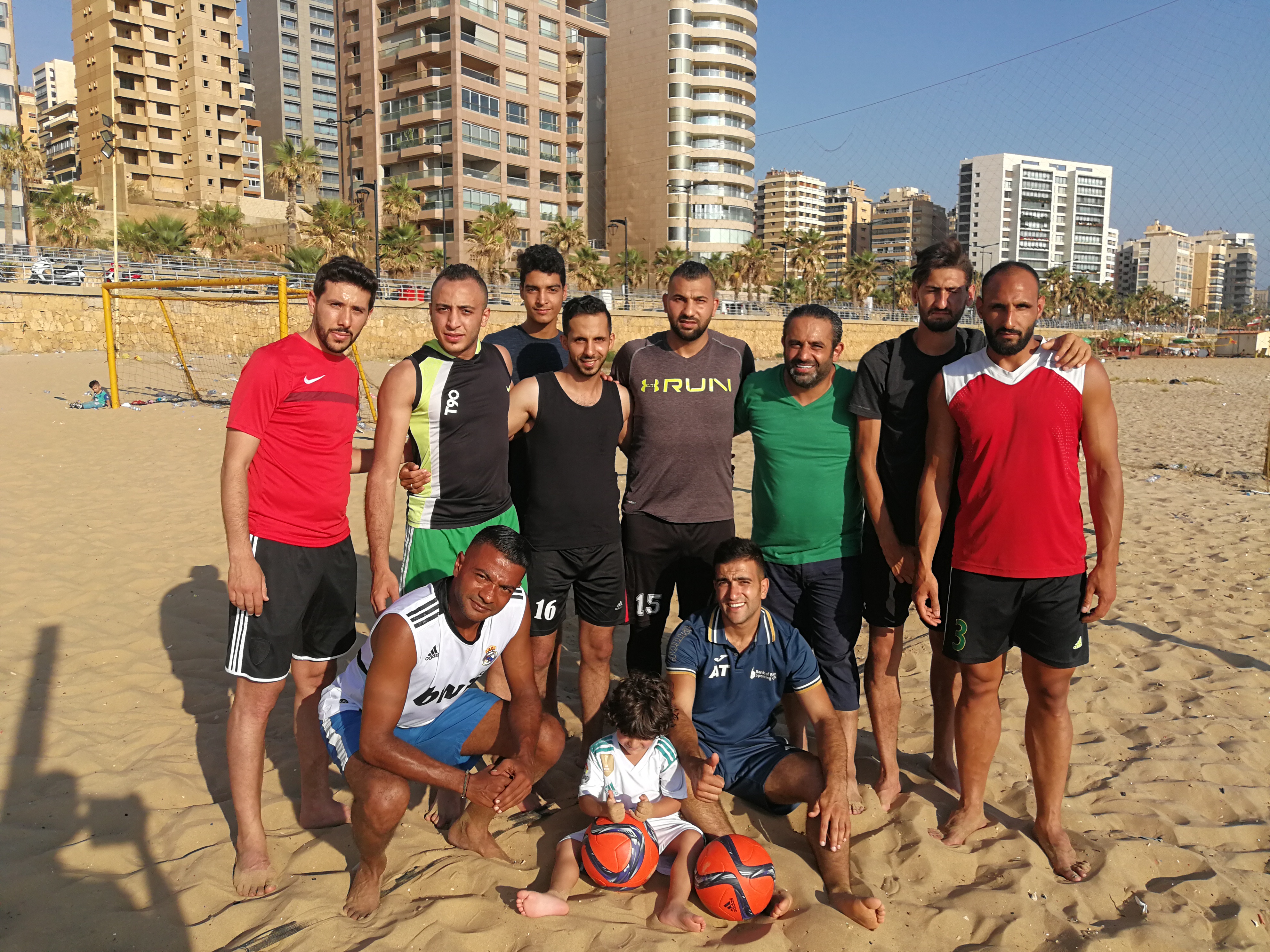 Football Lebanon - رويالز يطلق استعداداته لانطلاق بطولة الشواطئ 