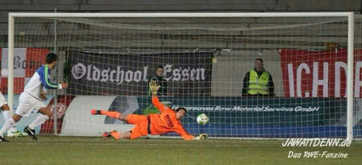 Football Lebanon - النجمة يختبر حارس من الدرجة السادسة الألمانية