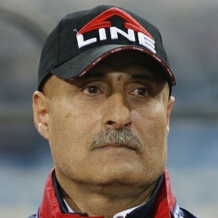 Football Lebanon - اميل رستم مدرب الانصار المقبل