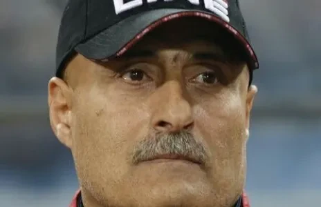 Football Lebanon - اميل رستم مدرب الانصار المقبل