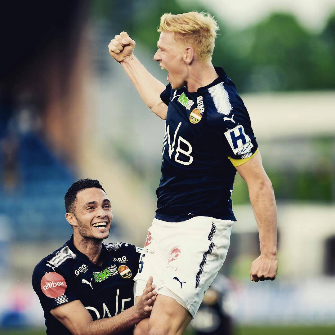 Football Lebanon - التقرير الاسبوعي للمحترفين