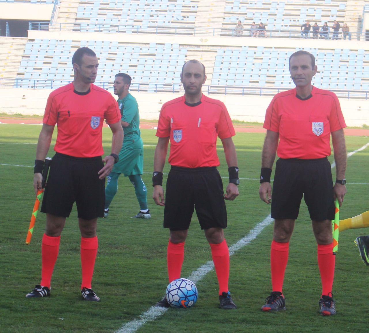 Football Lebanon - تغريم العهد والانصار