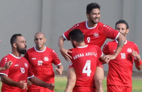 Football Lebanon - الأخاء يضع قدماً في النصف النهائي وكارلوس البيرتو نجم سوبر 