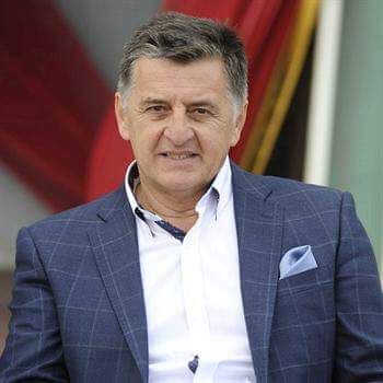 Football Lebanon - النجمة يعلن عن مديره الفني 