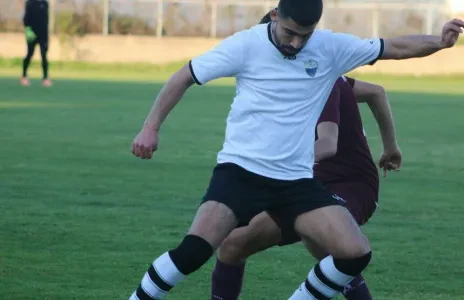 Football Lebanon - النجمة من اجل التعاقد مع طالب