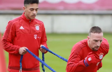 Football Lebanon - لبناني من شباب بايرن ميونخ إلى تمارين الفريق الأول في هانوفر