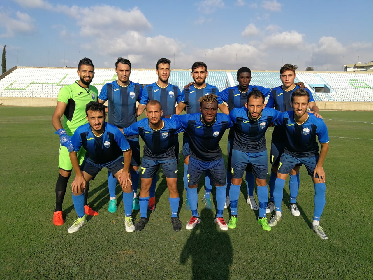 Football Lebanon - طرابلس بمتعة فنية وفردية يحقق فوز ودي على الأنصار 