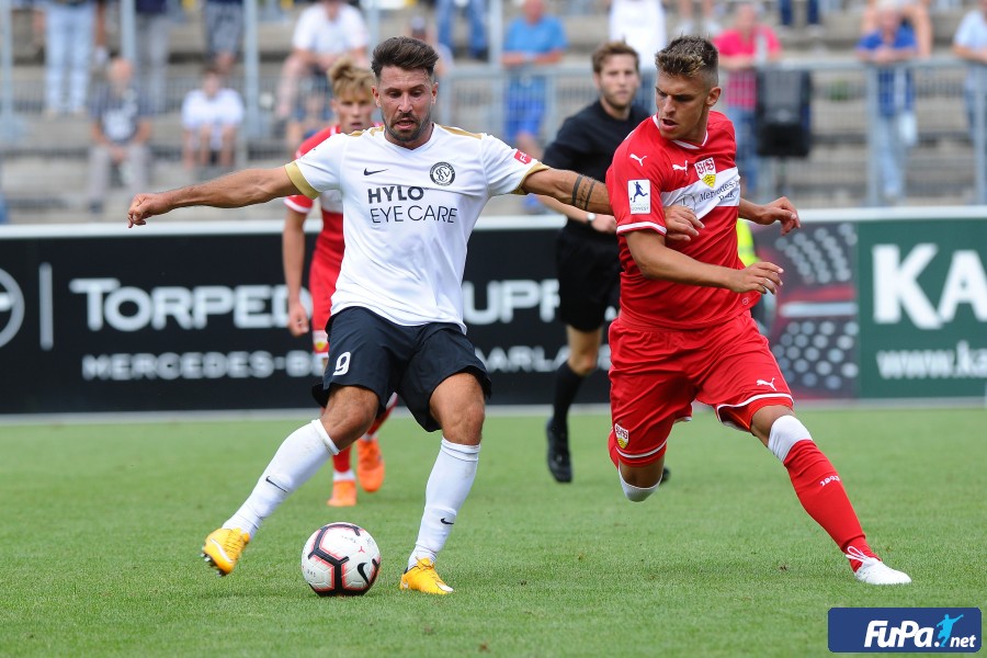 Football Lebanon - الإصابة تبعد علوية عن مواجهة VFL Wolfsburg