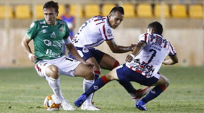 Football Lebanon - أخبار المحترفين | إصابة لأسعد وأميوني يتألق قبل تمثيل منتخب لبنان