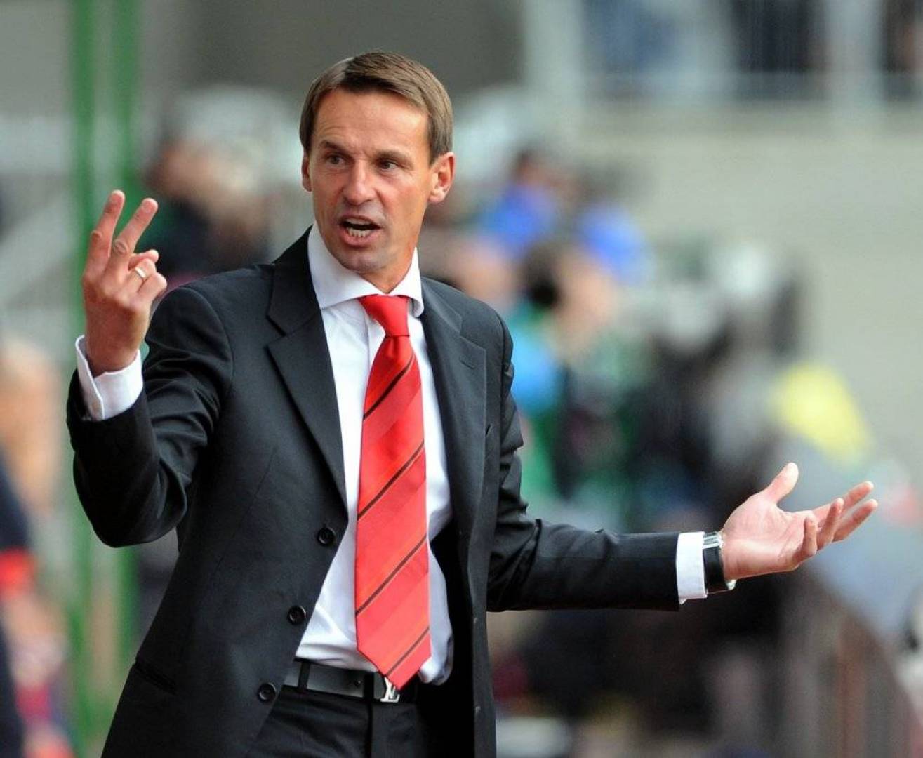 Football Lebanon - ستراكا خارج الأنصار و البديل من الدوري الأردني