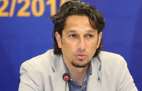 Football Lebanon - ستراكا يودع اللاعبين وأبو زمع يصل اليوم لخوض الوديات