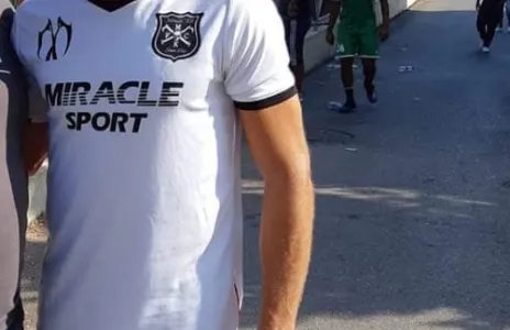 Football Lebanon - لاعب الشباب العربي في تمارين الأنصار