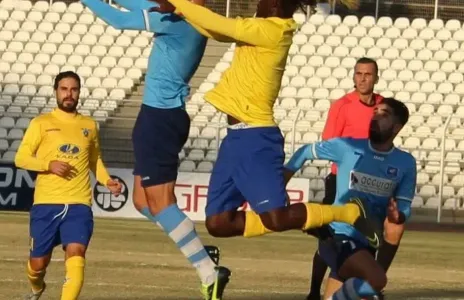 Football Lebanon - الصفاء يجدد عقد لاعبه الكاميروني