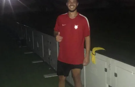 Football Lebanon - لاعب النجمة سابقاً إلى الفجيرة الإماراتي