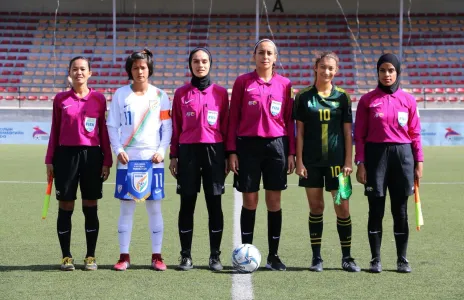 Football Lebanon - دموع البقار حكماً في أربع مباريات آسيوية