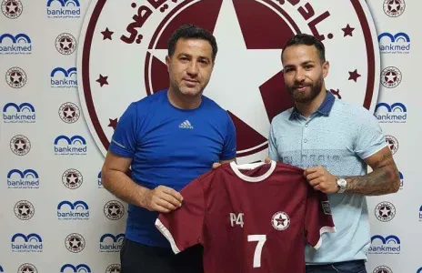 Football Lebanon - تجديد عقد المحمد مع النجمة